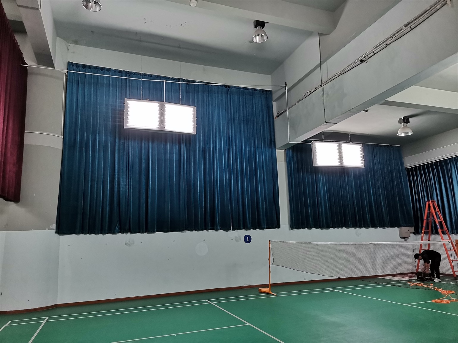 羽毛球馆3